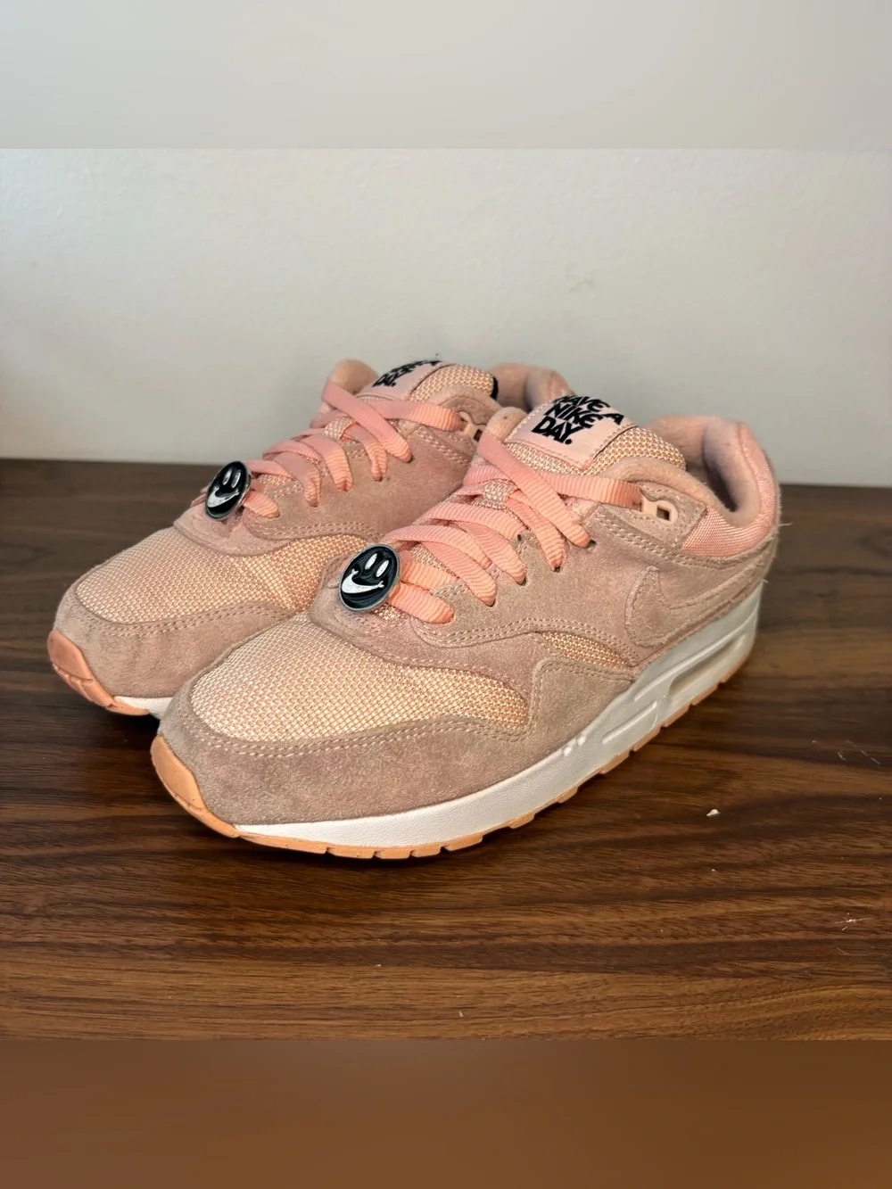 Nike Air Max 1 Have a Nike Day Bleached Coral size 5.5Y / 7 Womens AT8131-600